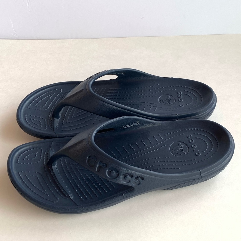 Crocs Iconic Comfort Flip Flop Thong Unisex Sandals